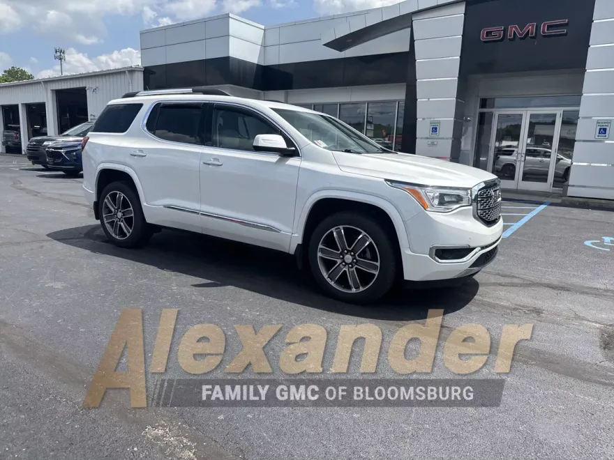 2019 Gmc Acadia Denali photo 1