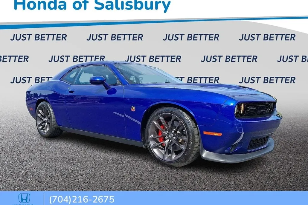 2022 Dodge Challenger R/T Scat Pack Plus photo 1