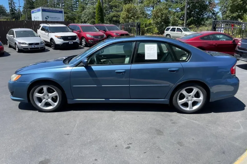 2009 Subaru Legacy 2.5i Special Edition photo 1