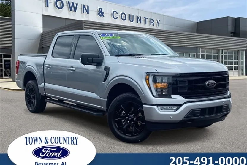 2023 Ford F-150 XLT photo 1