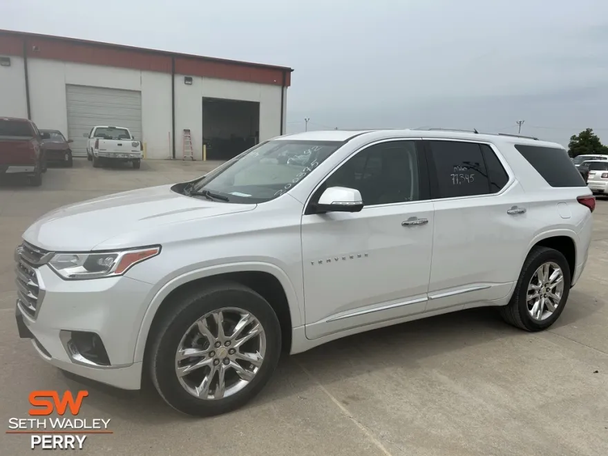2021 Chevrolet Traverse High Country photo 1