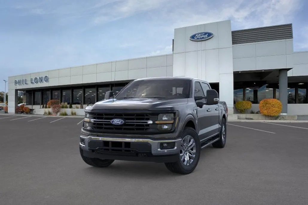 2024 Ford F-150 XLT photo 1