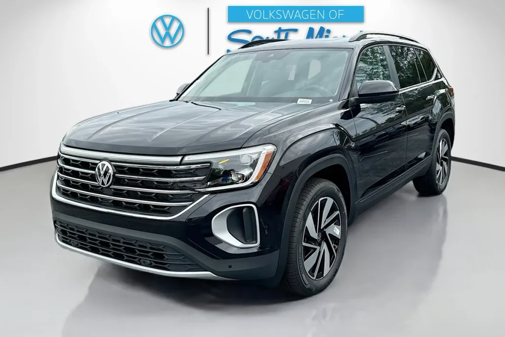 2026 Volkswagen Atlas SE Technology photo 1