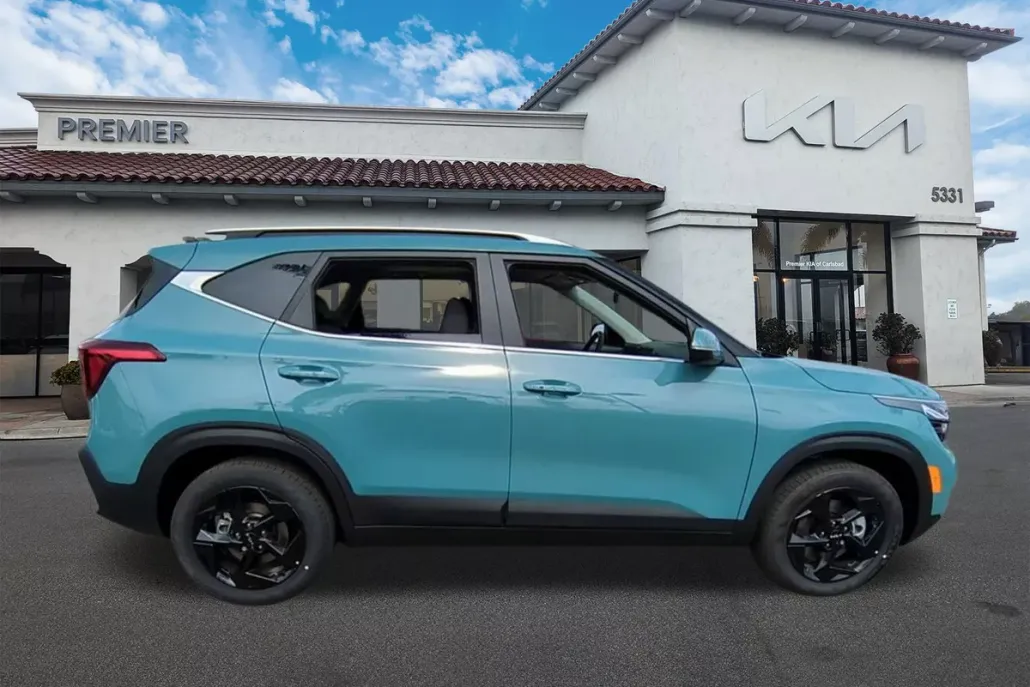 2026 Kia Seltos EX photo 1