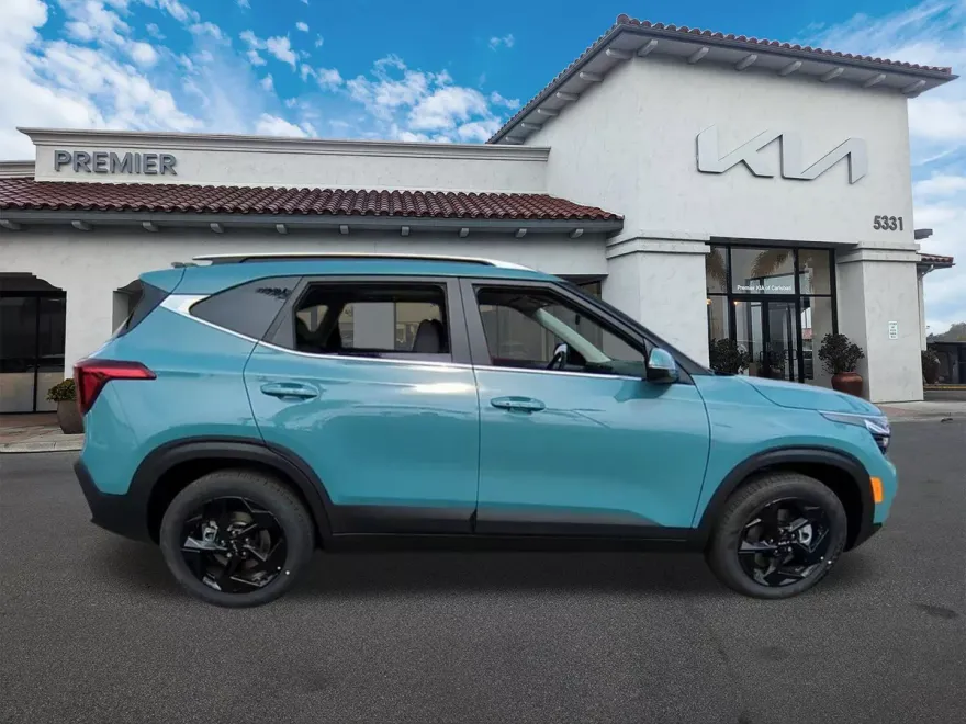 2026 Kia Seltos EX photo 1