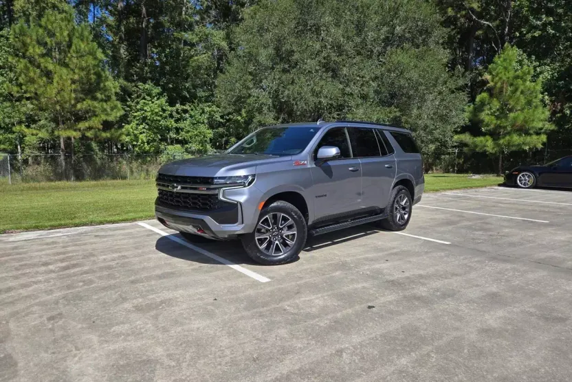 2022 Chevrolet Tahoe Z71 photo 1