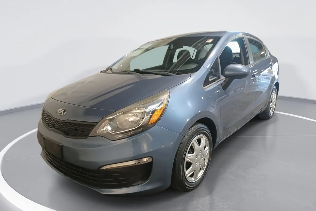 2016 Kia Rio LX photo 1