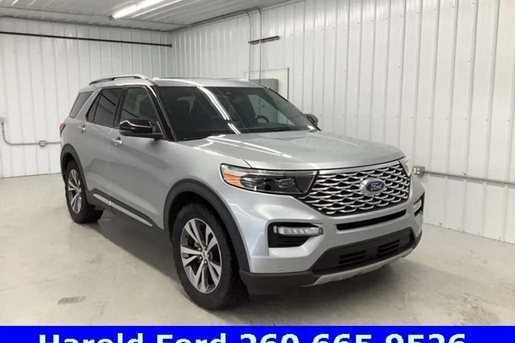 2020 Ford Explorer Platinum photo 1