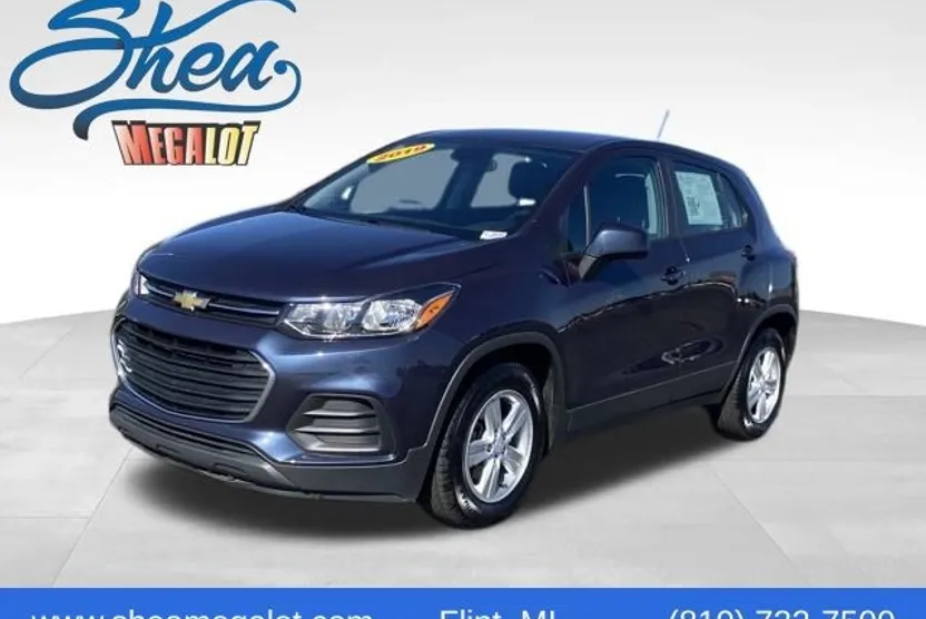 2019 Chevrolet Trax LS photo 1