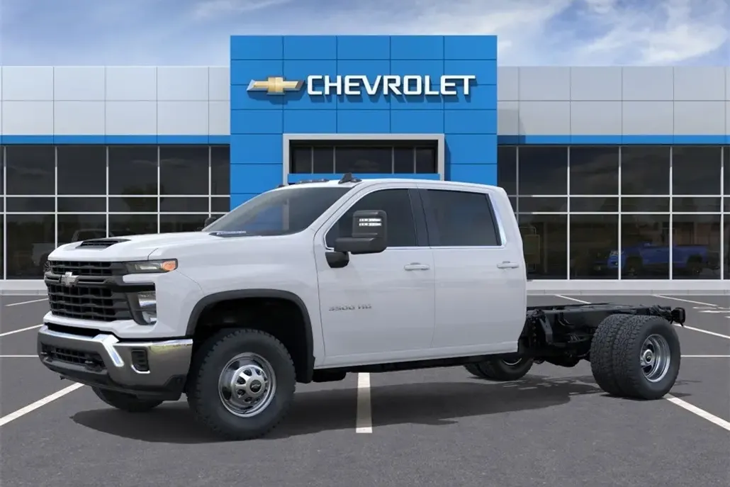 2025 Chevrolet Silverado 3500HD Work Truck photo 1