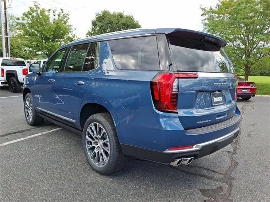 2025 Gmc Yukon Denali photo 1