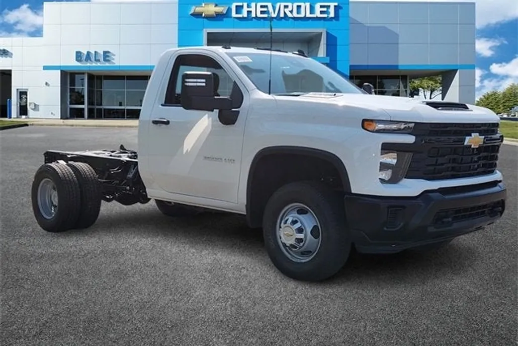 2026 Chevrolet Silverado 3500HD Work Truck photo 1