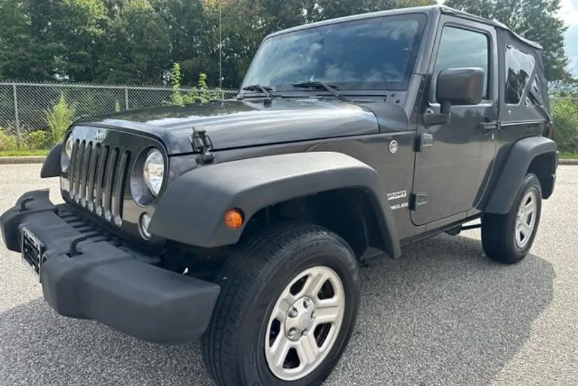 2017 Jeep Wrangler Sport photo 1