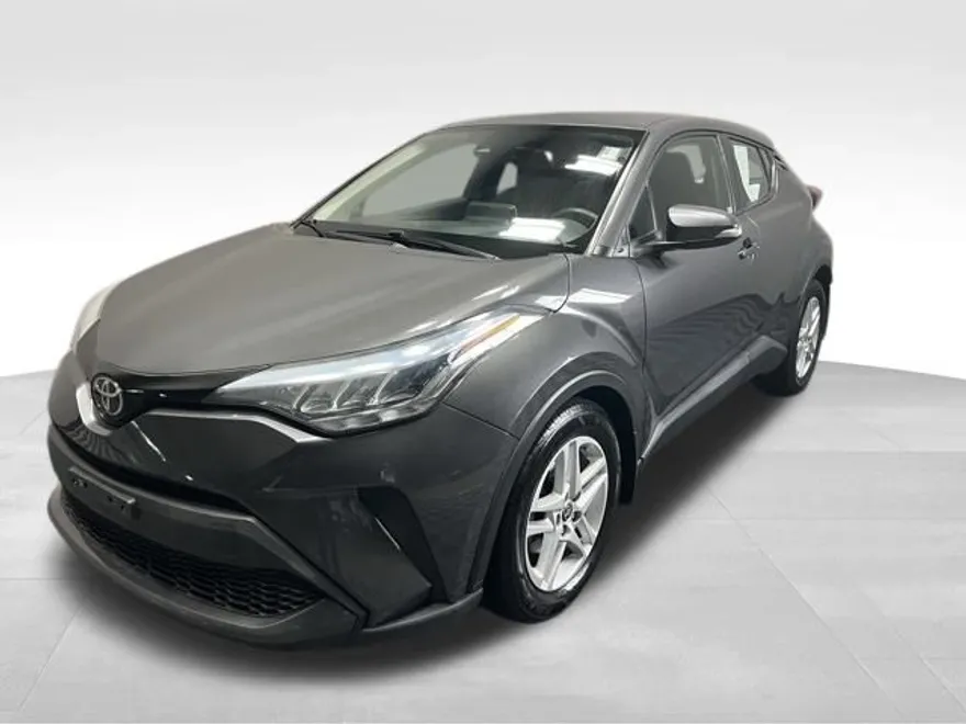 2021 Toyota C-HR LE photo 1
