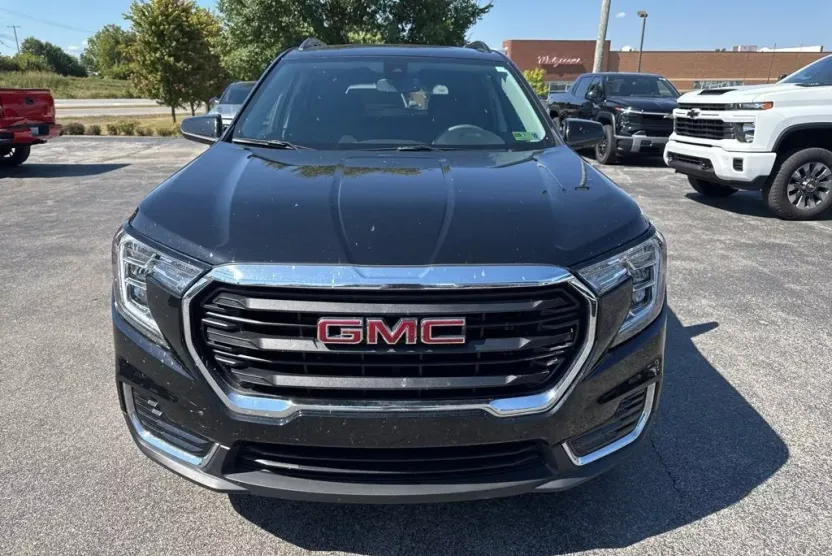2022 Gmc Terrain SLE photo 1