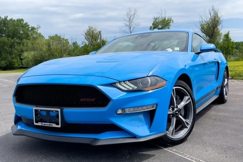 2023 Ford Mustang GT Premium photo 1