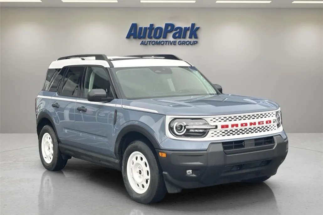 2025 Ford Bronco Sport Heritage photo 1