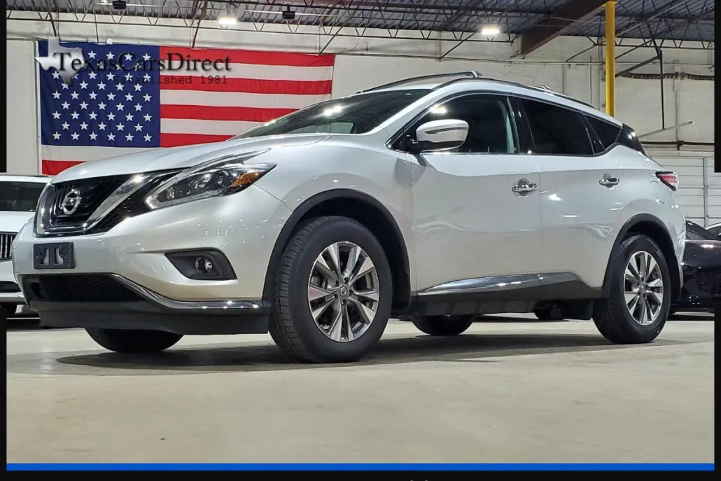 2018 Nissan Murano SV photo 1