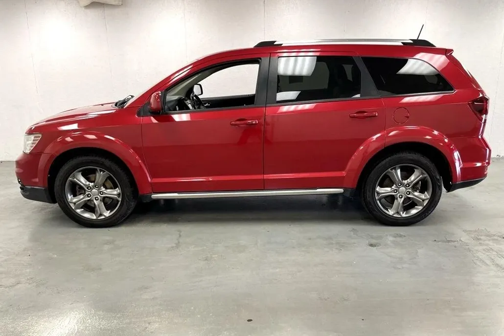 2019 Dodge Journey Crossroad photo 1