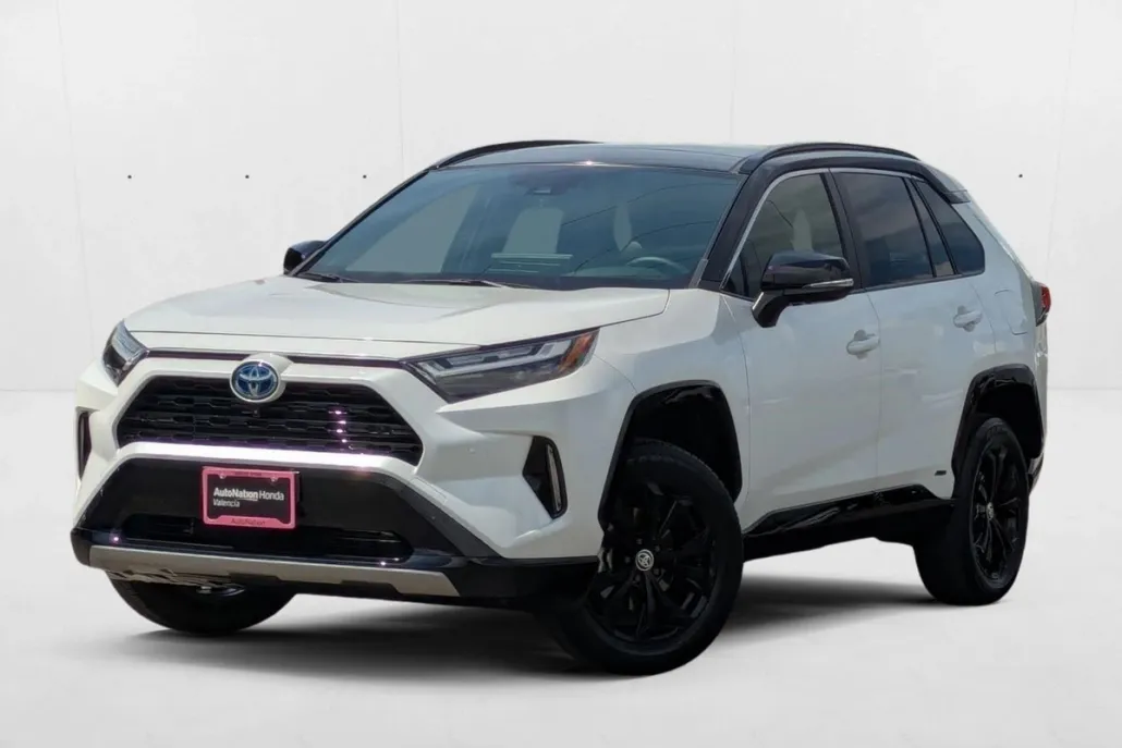 2023 Toyota RAV4 Hybrid XSE photo 1