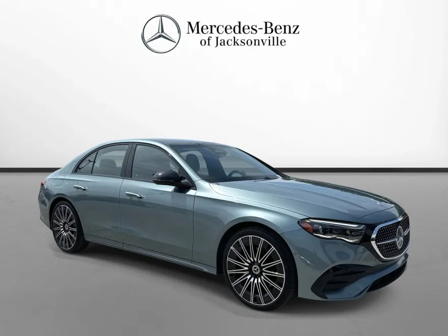 2025 Mercedes Benz E 350 4MATIC Sedan photo 1