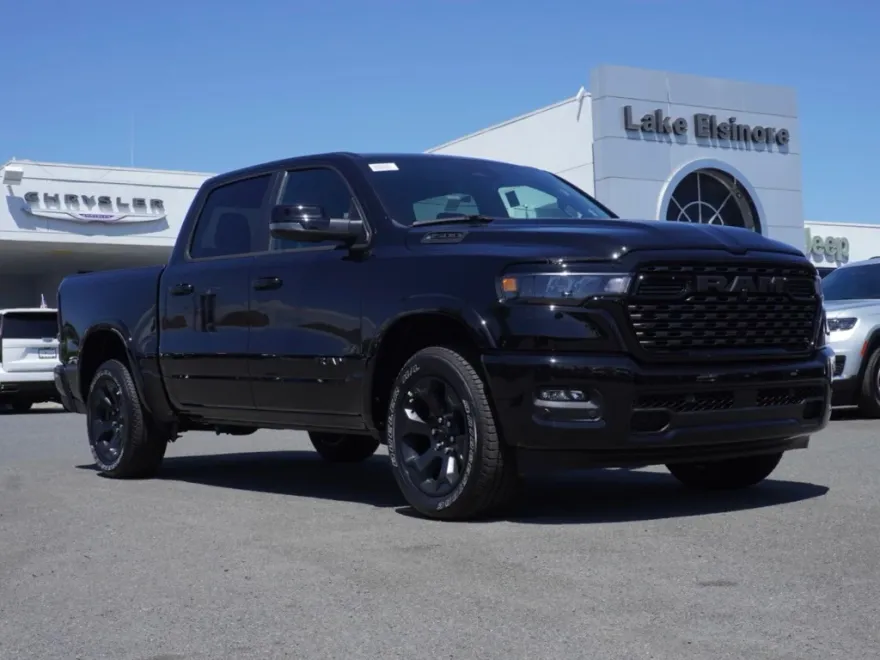 2026 Ram 1500 Big Horn Night Edition photo 1