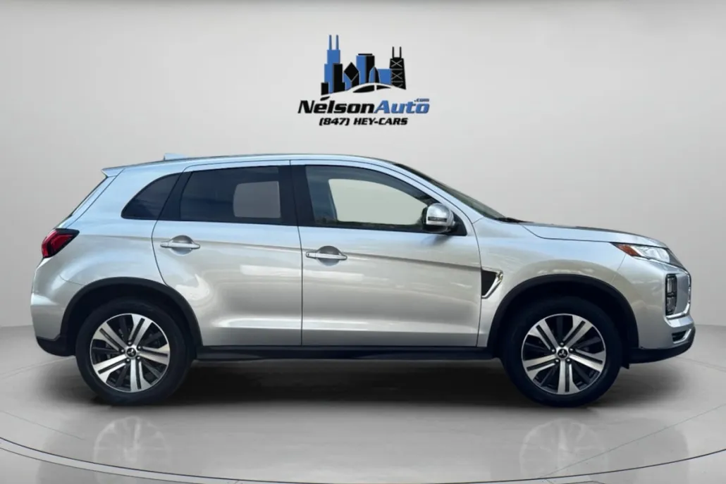 2021 Mitsubishi Outlander Sport photo 1