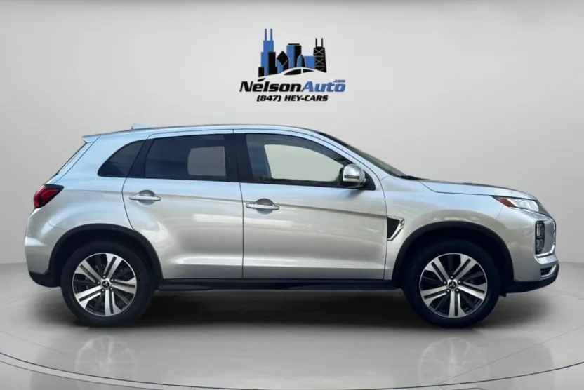 2021 Mitsubishi Outlander Sport photo 1