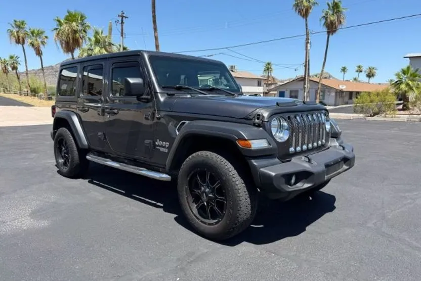 2018 Jeep Wrangler Unlimited Sport photo 1