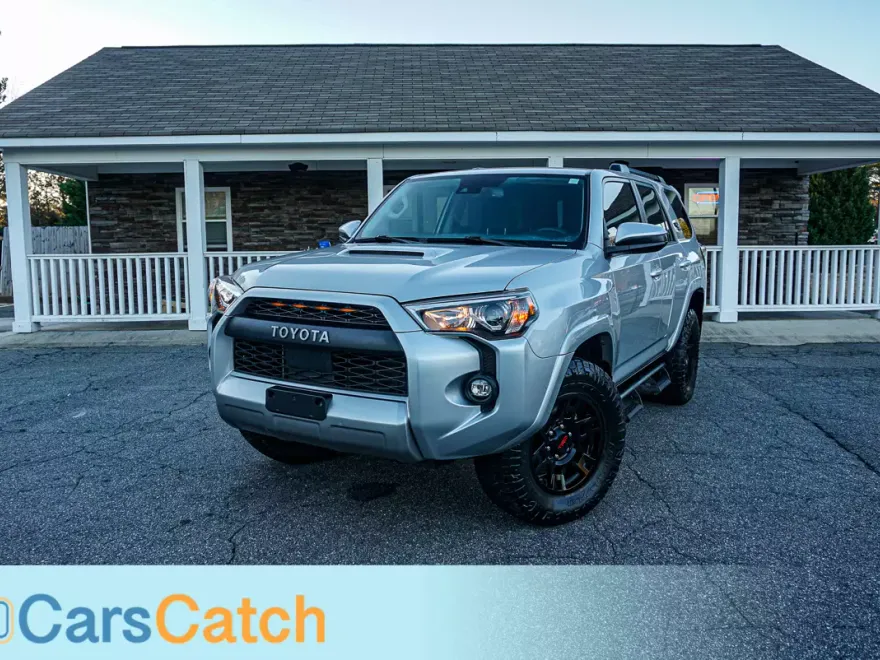 2021 Toyota 4Runner TRD photo 1