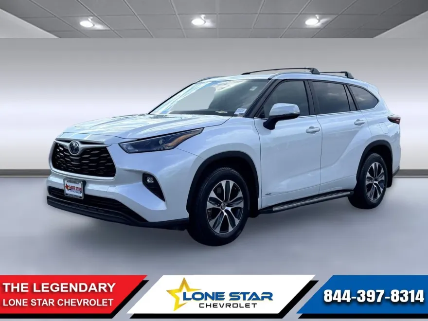 2024 Toyota Highlander Hybrid XLE photo 1