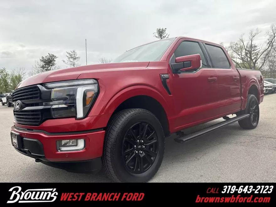 2024 Ford F-150 Platinum photo 1