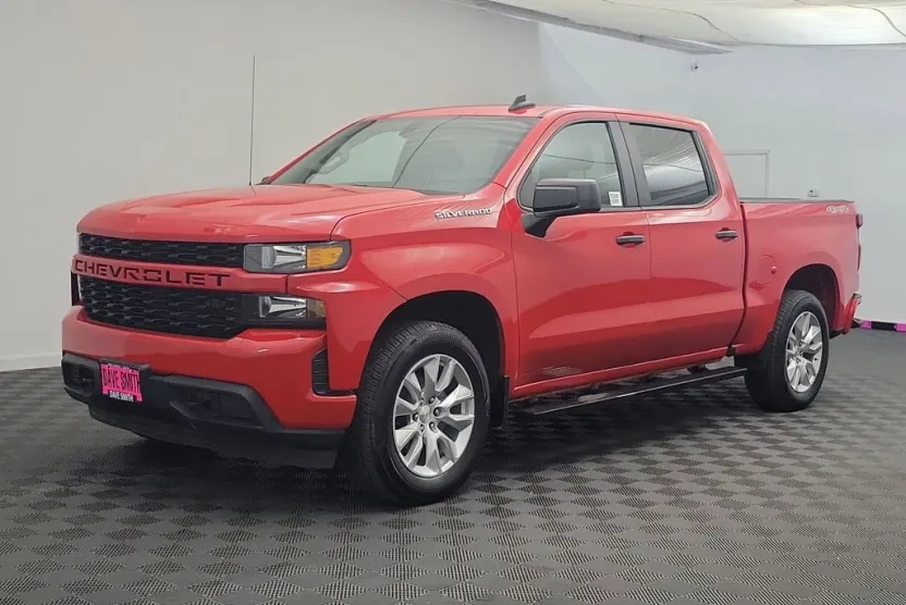 2021 Chevrolet Silverado 1500 Custom photo 1