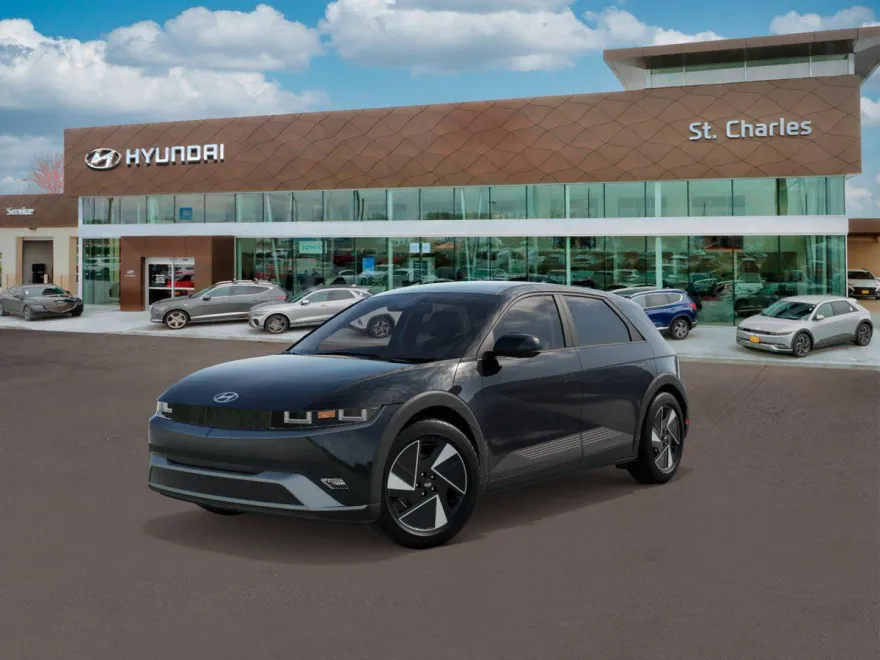 2025 Hyundai Ioniq 5 SE photo 1