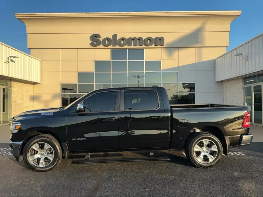 2023 Ram 1500 Laramie photo 1