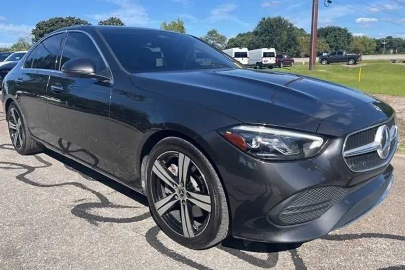 2022 Mercedes Benz C 300 Sedan photo 1