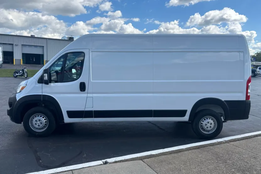2024 Ram ProMaster 2500 photo 1