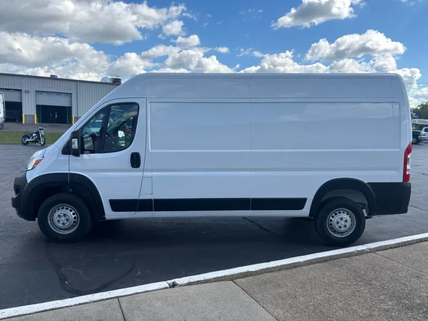 2024 Ram ProMaster 2500 photo 1