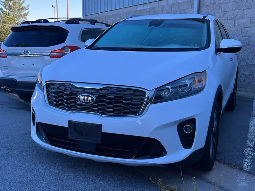 2019 Kia Sorento EX photo 1