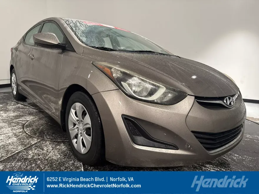 2016 Hyundai Elantra SE photo 1