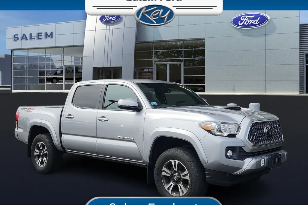 2019 Toyota Tacoma TRD Sport Double Cab photo 1