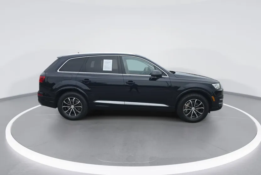 2017 Audi Q7 3.0T Premium photo 1