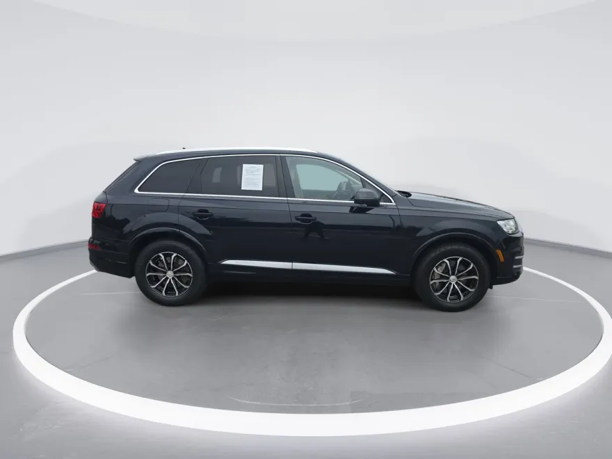 2017 Audi Q7 3.0T Premium photo 1