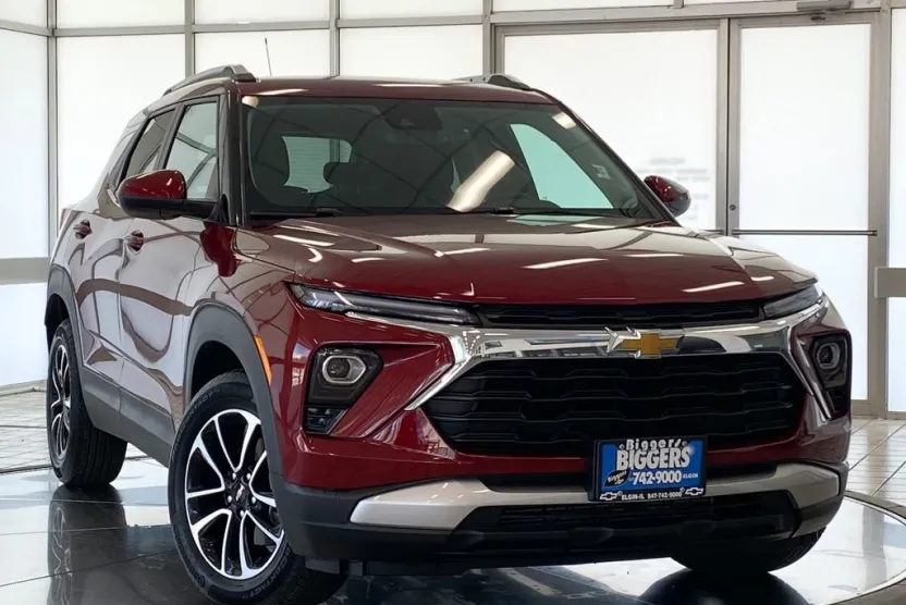 2024 Chevrolet Trailblazer LT photo 1