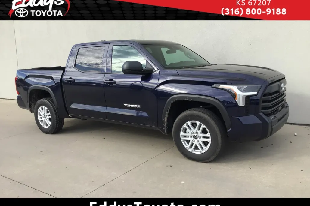 2024 Toyota Tundra SR5 photo 1