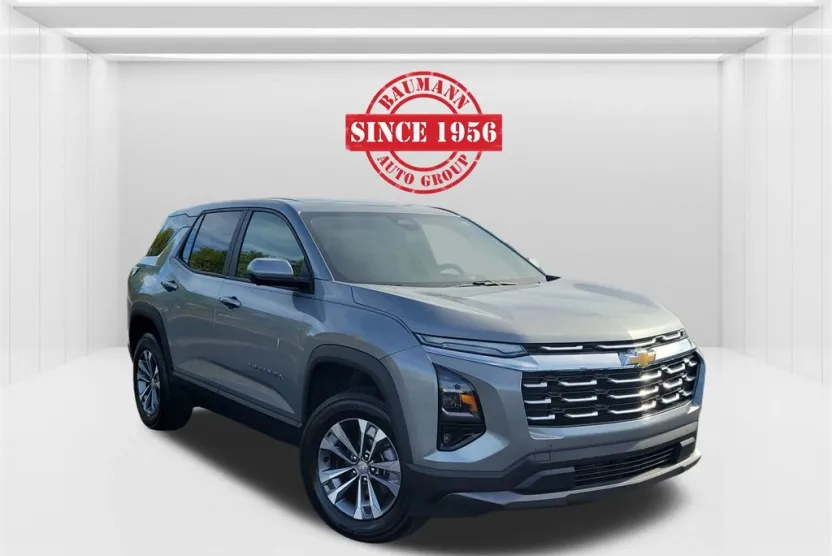 2025 Chevrolet Equinox LT photo 1