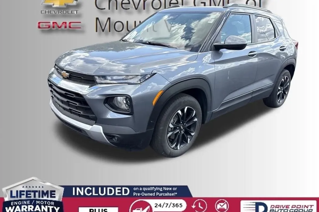 2022 Chevrolet Trailblazer LT photo 1