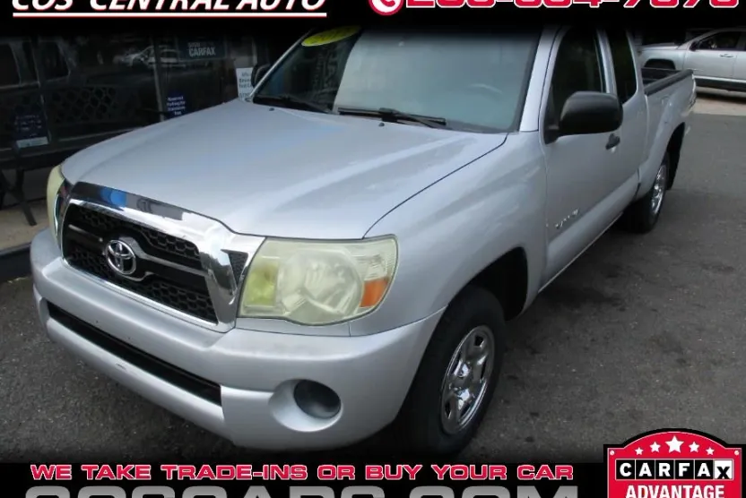 2011 Toyota Tacoma photo 1