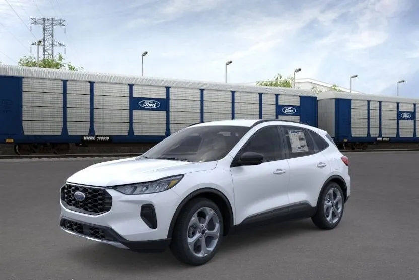 2026 Ford Escape ST-Line photo 1