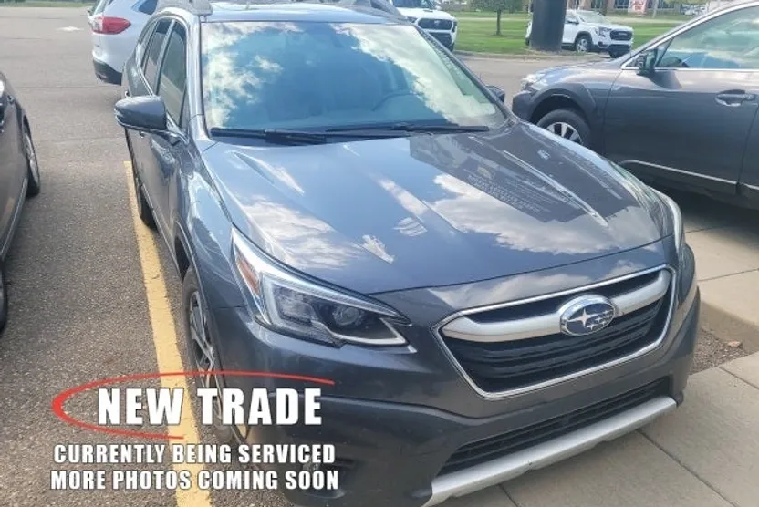 2021 Subaru Outback Limited XT photo 1